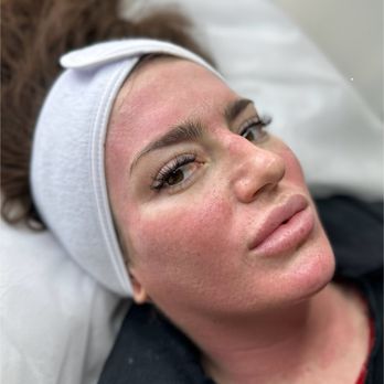 La Clinique Aesthetics - Aestheticians Near Me - Seattle, Washington La Clinique Aesthetics - Aestheticians Near Me - Seattle, Washington