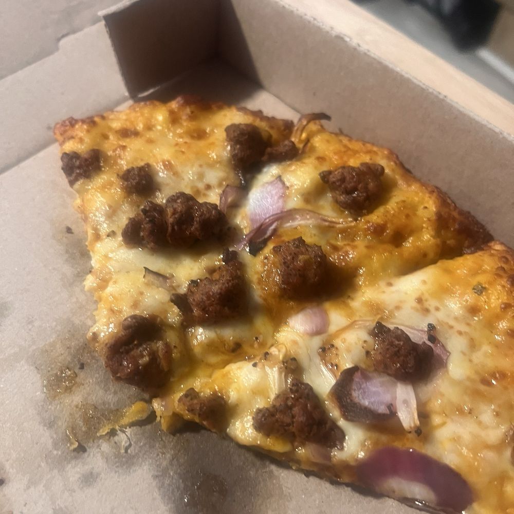 Curry Pizza House Hayward - The pizza has no pineapple - Pizza Near Me - Hayward, California Curry Pizza House Hayward - The pizza has no pineapple - Pizza Near Me - Hayward, California