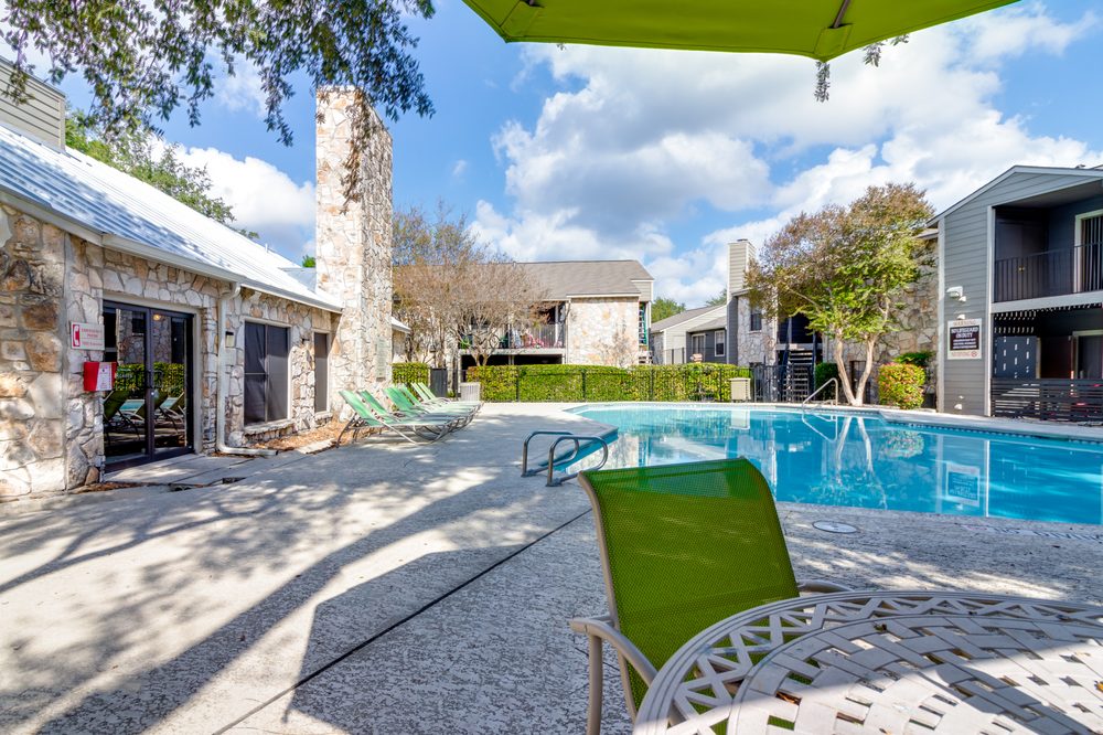 THE PLACE AT CASTLE HILLS APARTMENTS 79 Photos & 28 Reviews 11800