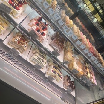 Tous Les Jours - Bakeries Near Me - Jacksonville, Florida Tous Les Jours - Bakeries Near Me - Jacksonville, Florida
