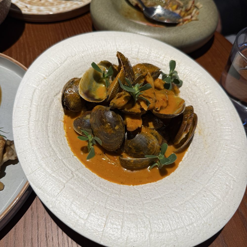 SAAM - Gaeng Kua Clam: this and a bowl of rice would fix everything - Thai Near Me - San Francisco, California