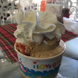 Copa de Dora - 3€ for a large 2 flavor with whipped cream!