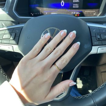 Colors Nail Spa - Nail Salons Near Me - Newberg, Oregon
