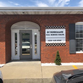 Di Sorellas - Front of Our New Salon at 1733 Ky Avenue - Nail Salons Near Me - Paducah, Kentucky Di Sorellas - Front of Our New Salon at 1733 Ky Avenue - Nail Salons Near Me - Paducah, Kentucky