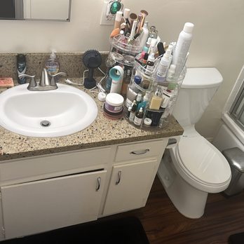 Lemon Fresh Cleaning - Home Cleaning Near Me Lemon Fresh Cleaning - Home Cleaning Near Me