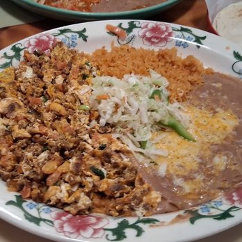 El Rodeo Restaurant - Huevos con Chorizo... - Mexican Near Me - Moses Lake, Washington El Rodeo Restaurant - Huevos con Chorizo... - Mexican Near Me - Moses Lake, Washington