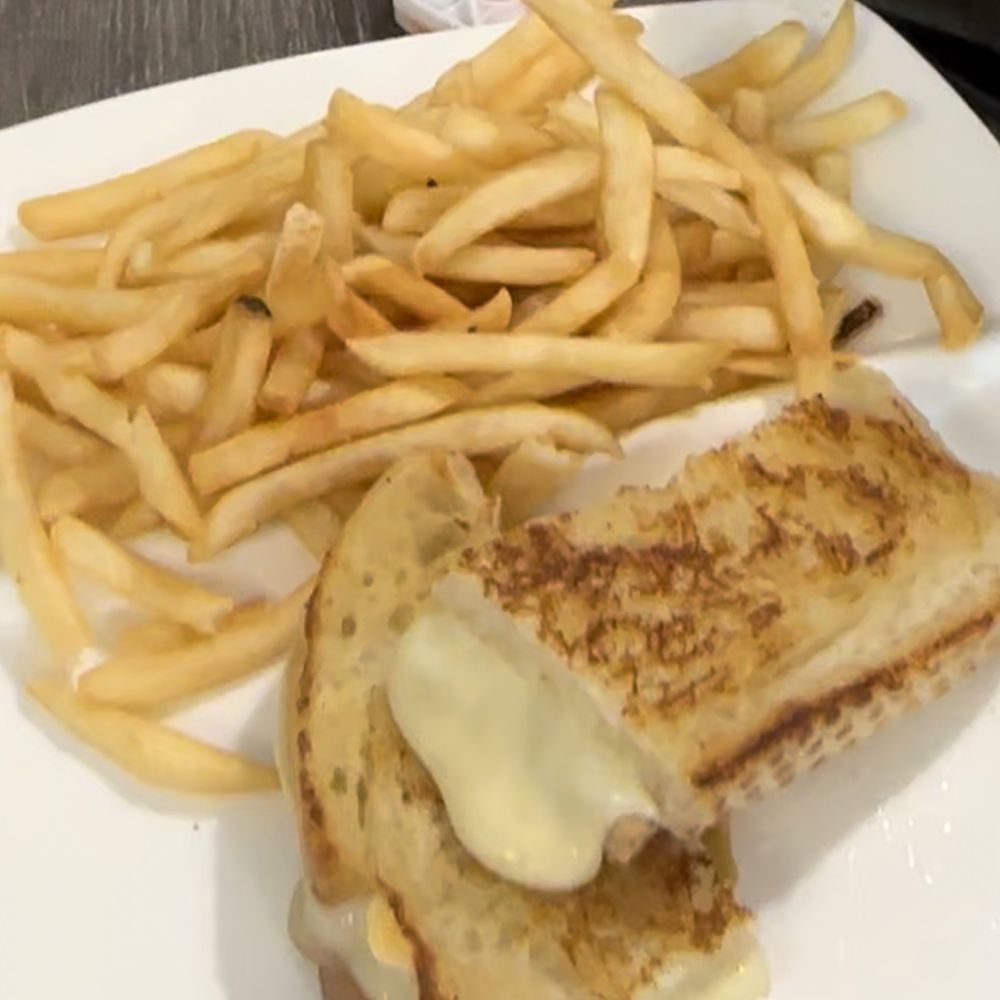 The Brunch House - Kids meal grilled cheese - Breakfast & Brunch Near Me - Temecula, California The Brunch House - Kids meal grilled cheese - Breakfast & Brunch Near Me - Temecula, California