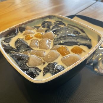 Meet Fresh - Desserts Near Me - Chandler, Arizona