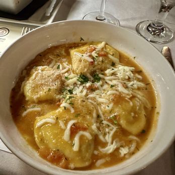 Li'l Mazzaras - Oxtail ravioli - Italian Near Me - Athens, Alabama Li'l Mazzaras - Oxtail ravioli - Italian Near Me - Athens, Alabama