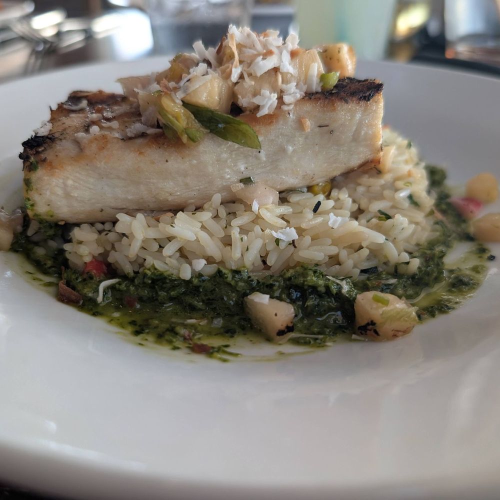 Boatwerks Waterfront Restaurant - Mahi mahi - American Near Me - Holland, Michigan