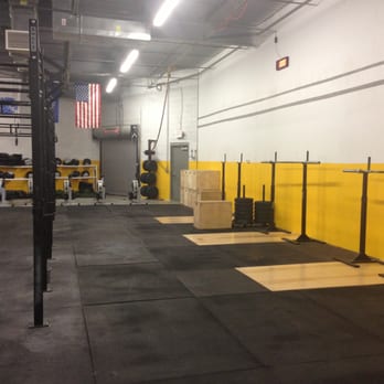 Colonial Crossfit - Interval Training Gyms Near Me - Chester, Virginia Colonial Crossfit - Interval Training Gyms Near Me - Chester, Virginia