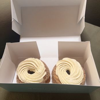 Five Daughters Bakery 12south - Vanilla cream croissant doughnut - Donuts Near Me - Nashville, Tennessee Five Daughters Bakery 12south - Vanilla cream croissant doughnut - Donuts Near Me - Nashville, Tennessee
