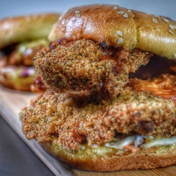 Ramona's Kitchen - Spicy Chicken Burger - Breakfast & Brunch Near Me - Markham, Ontario