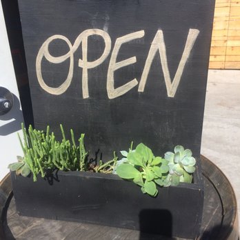 Tin City Cider - Cideries Near Me - Paso Robles, California Tin City Cider - Cideries Near Me - Paso Robles, California