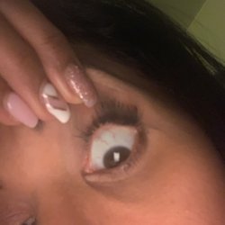 Total Looks Threading Salon - Missing clusters and the rest won't come off with nothing I use.