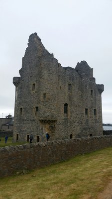 Scalloway Castle by null