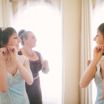 Daniel Neal Photography - Getting ready - Event Photography Near Me