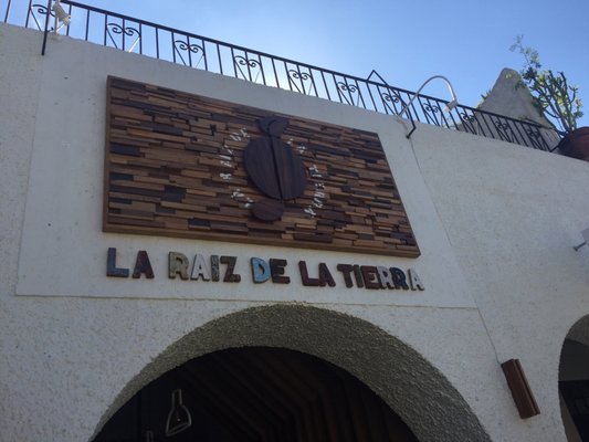 La Raíz de la Tierra by null