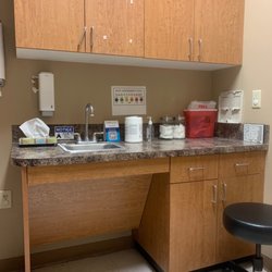 Lourdes Urgent Care - Carencro - Inside room