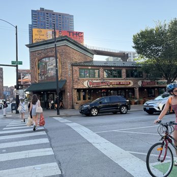 Portillo's & Barnelli's Chicago - Hot Dogs Near Me - Chicago, Illinois Portillo's & Barnelli's Chicago - Hot Dogs Near Me - Chicago, Illinois