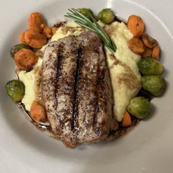 Big Sky Restaurant & Saloon