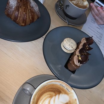 Bachour - Croissant dry - Bakeries Near Me - Coral Gables, Florida