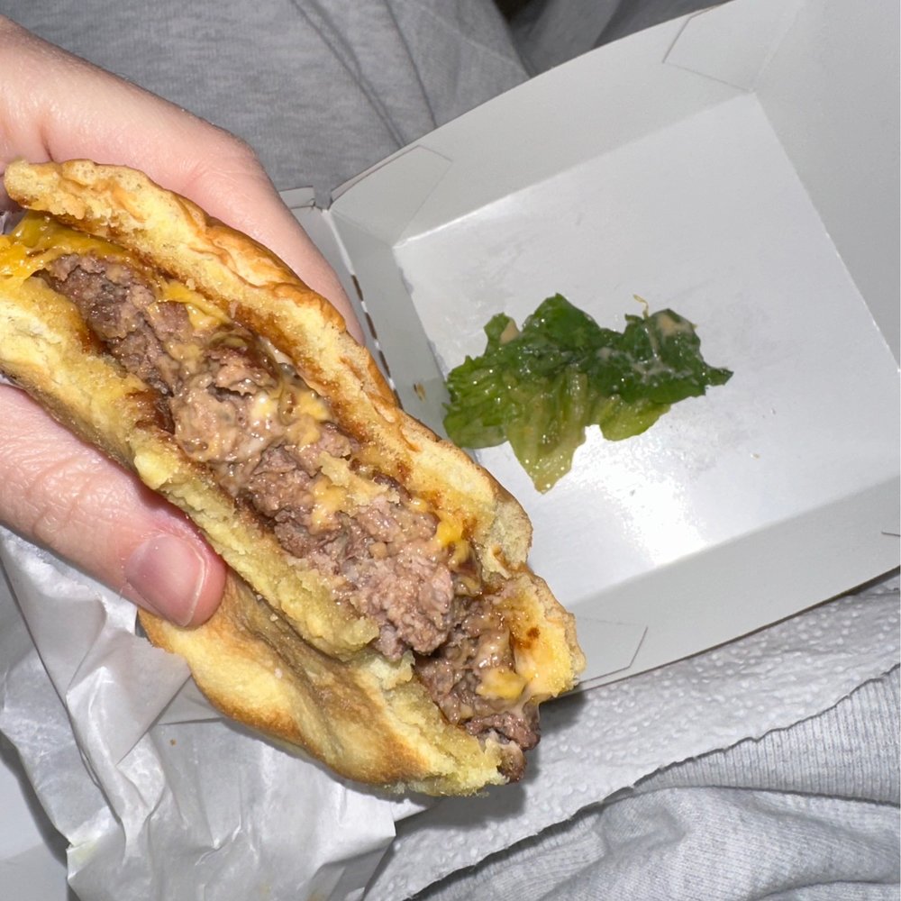 Shake Shack Long Beach - Burgers Near Me - Long Beach, California