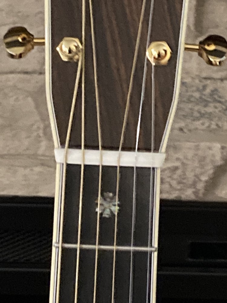 J THOMAS DAVIS GUITAR MAKER Updated October 2024 3135 N High St, Columbus, Ohio Musical