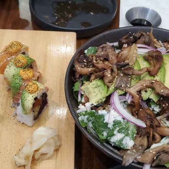 Beyond Sushi - Rainbow Roll & Applewood Smoked Oyster Mushroom - Sushi Bars Near Me - New York, New York
