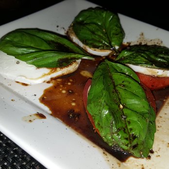 GG's Bistro - Caprese Salad [$14, 4.0 stars] -- fresh, really good.  Standard, expected. - Turkish Near Me - Laguna Beach, California