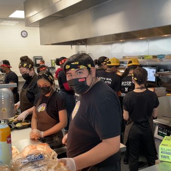 Dave's Hot Chicken - Busy kitchen. - Chicken Shop Near Me - El Cajon, California Dave's Hot Chicken - Busy kitchen. - Chicken Shop Near Me - El Cajon, California