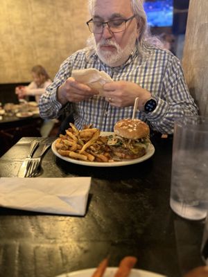 Jackson Avenue Pub by null