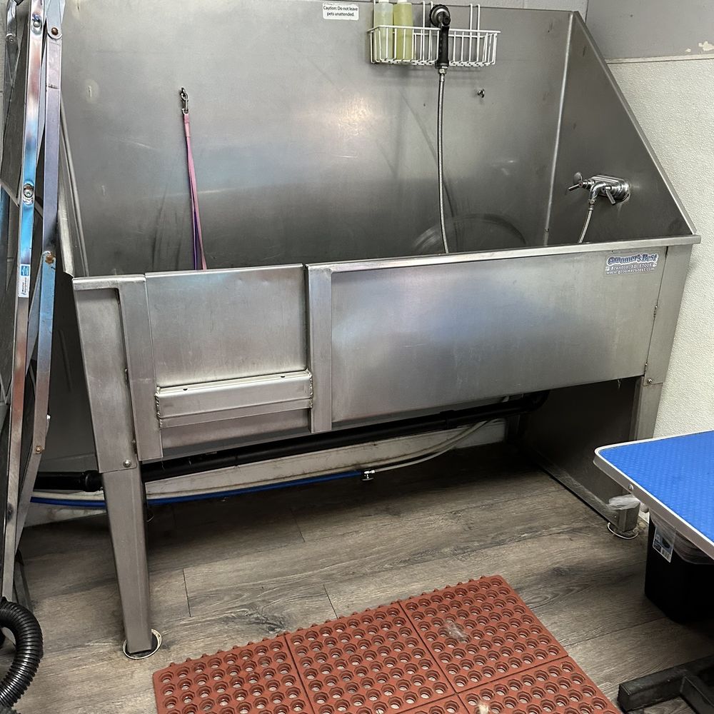 The Dog Zone - Pet Groomers Near Me - Sandy, Utah