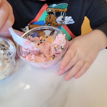 Humty Dumty - Ice Cream & Frozen Yogurt Near Me - Hicksville, New York Humty Dumty - Ice Cream & Frozen Yogurt Near Me - Hicksville, New York