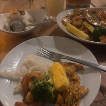 Burma Ruby - Mango Chicken with Coconut Rice - Burmese Near Me - Palo Alto, California