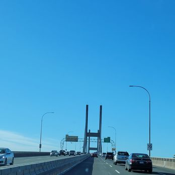 Alex Fraser Bridge - Landmarks & Historical Buildings Near Me - Delta, British Columbia