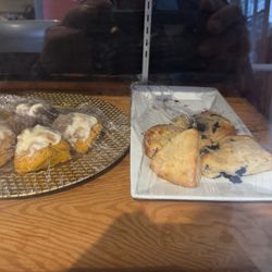 Homegrown Provisions - Bakery case