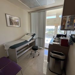San Diego Family Dermatology