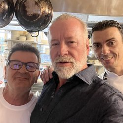Restaurant Bella Italia - Meet the owner / chef Salvatore (left)