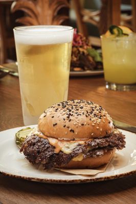 Lanai City Bar & Grill by null