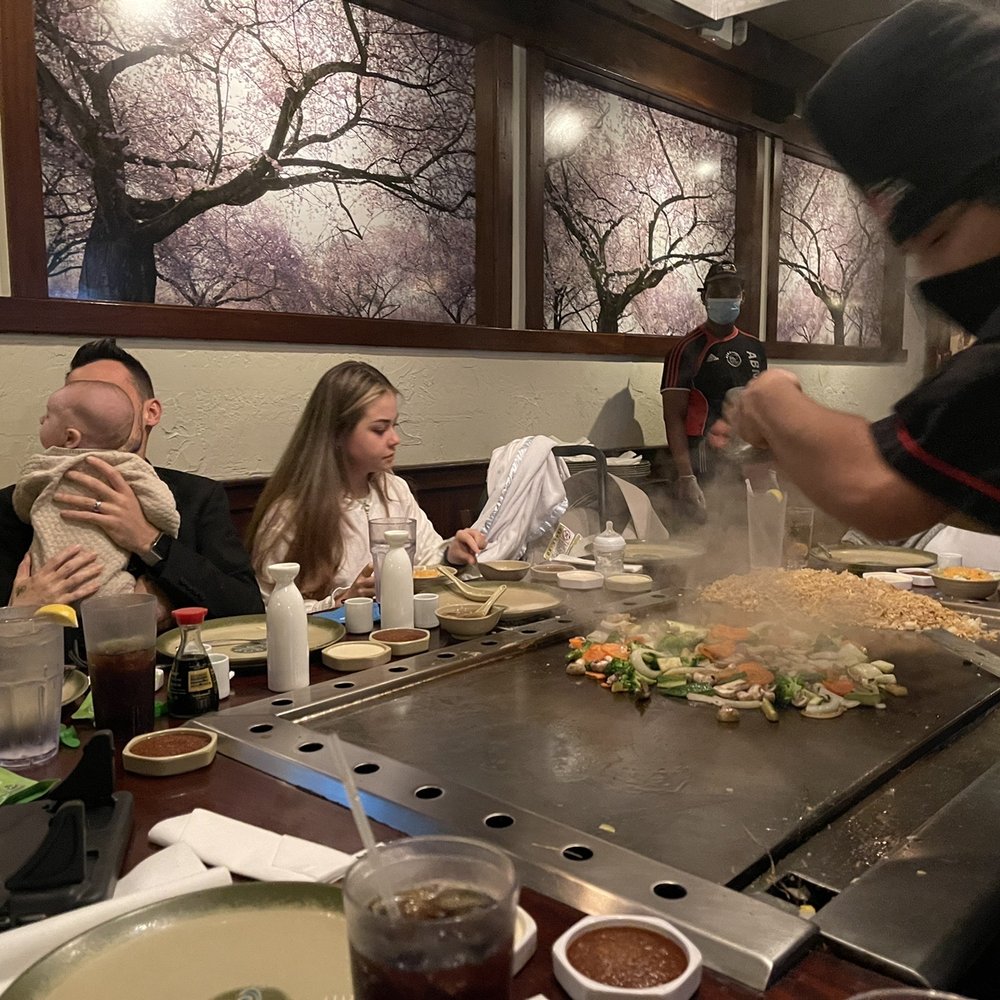 Kimura  Steakhouse - Teppanyaki table with family - Japanese Near Me - Boynton Beach, Florida