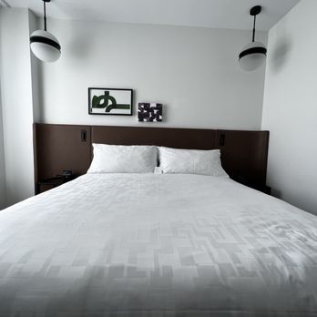 Kissel Uptown - Hotels Near Me - Oakland, California Kissel Uptown - Hotels Near Me - Oakland, California