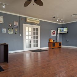 Smog Busters - Inside lobby