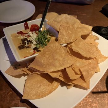 Old Town Pour House - Queso dip - American Near Me - Oak Brook, Illinois