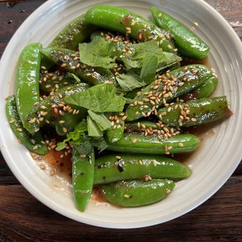 RVR Venice - Sugar Snap Peas - Izakaya Near Me - Venice, California RVR Venice - Sugar Snap Peas - Izakaya Near Me - Venice, California