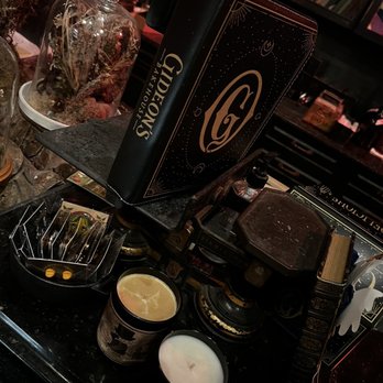Gideon's Bakehouse - Art - Bakeries Near Me - Orlando, Florida