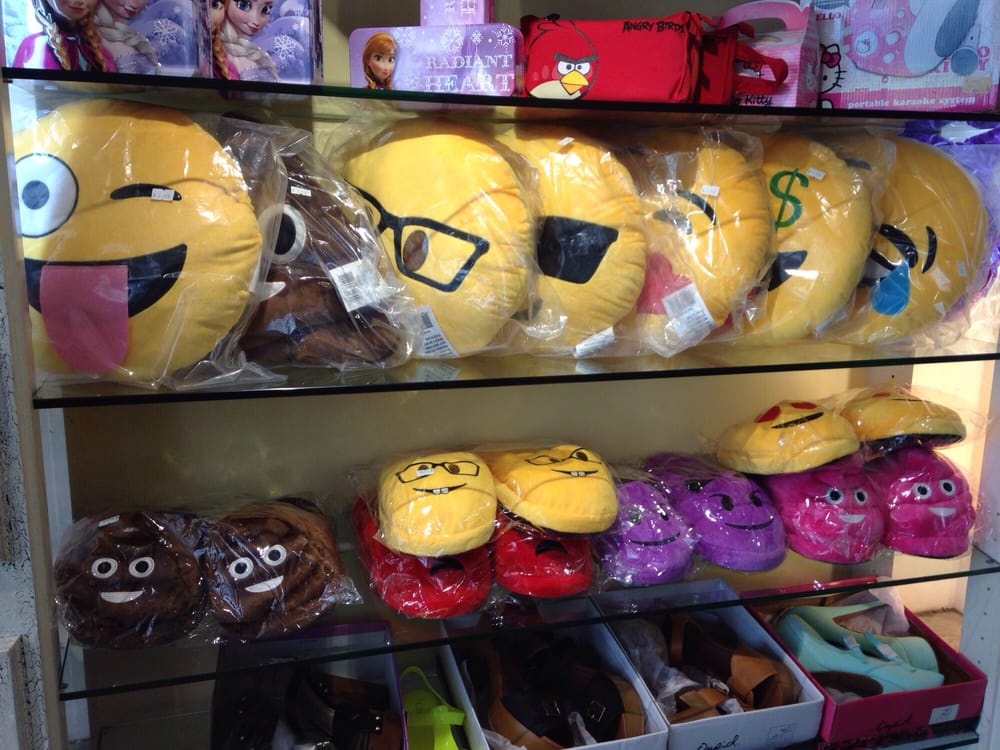 Shiloh Shoes & Accessories