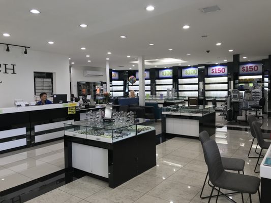 Davich Optical by null