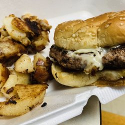 user provided Carl's Oxford Diner photo