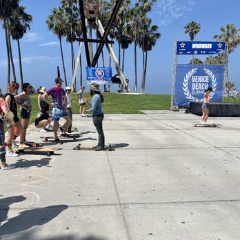 Venice Beach Boardwalk - Beaches Near Me - Venice, California Venice Beach Boardwalk - Beaches Near Me - Venice, California